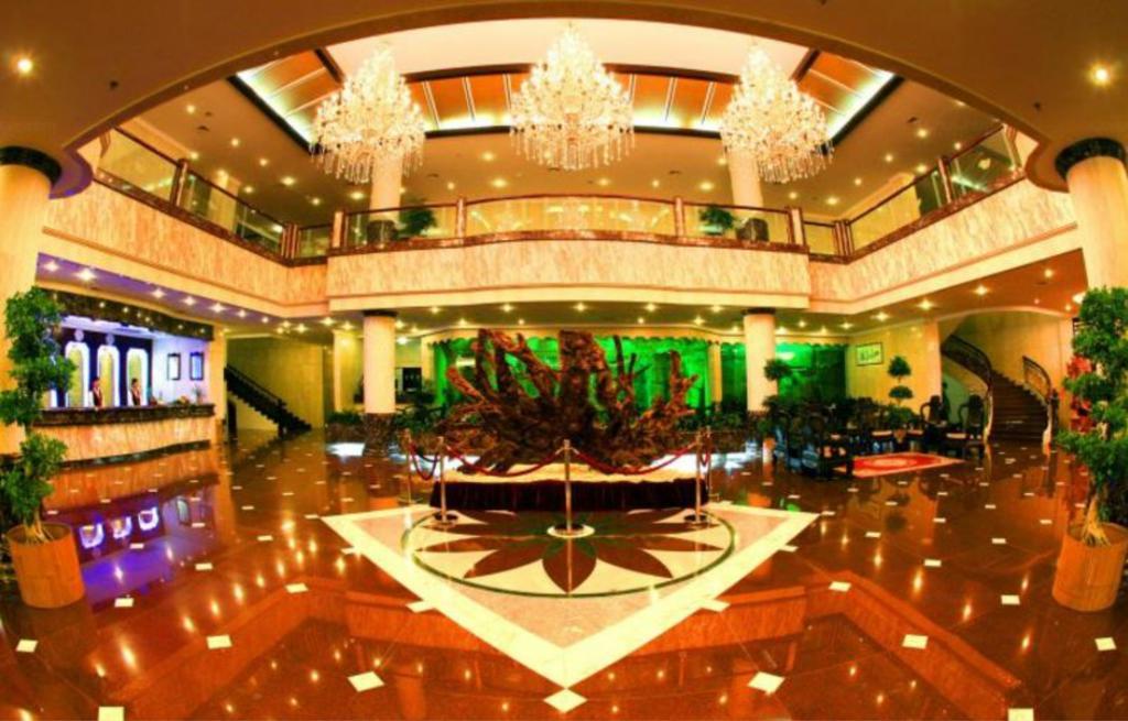 Wuyishan Yuanhua International Grand Hotel Exterior foto