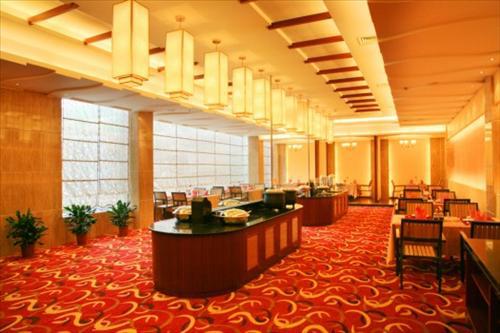 Wuyishan Yuanhua International Grand Hotel Restaurante foto